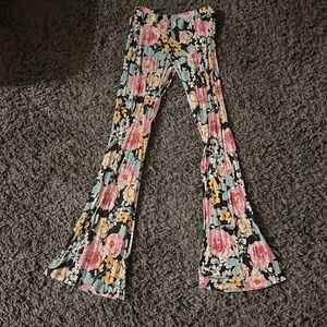 Girls 5-pack of pants Different brands some NWT! HUGE DEAL!!